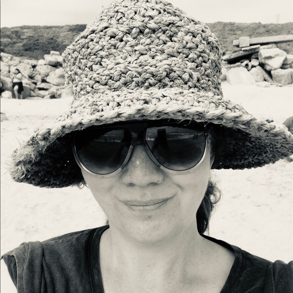 Meet your Posher, Tanya - Picture 1 of 1